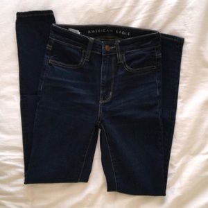 American Eagle Next Level High-Waisted Jegging 00
